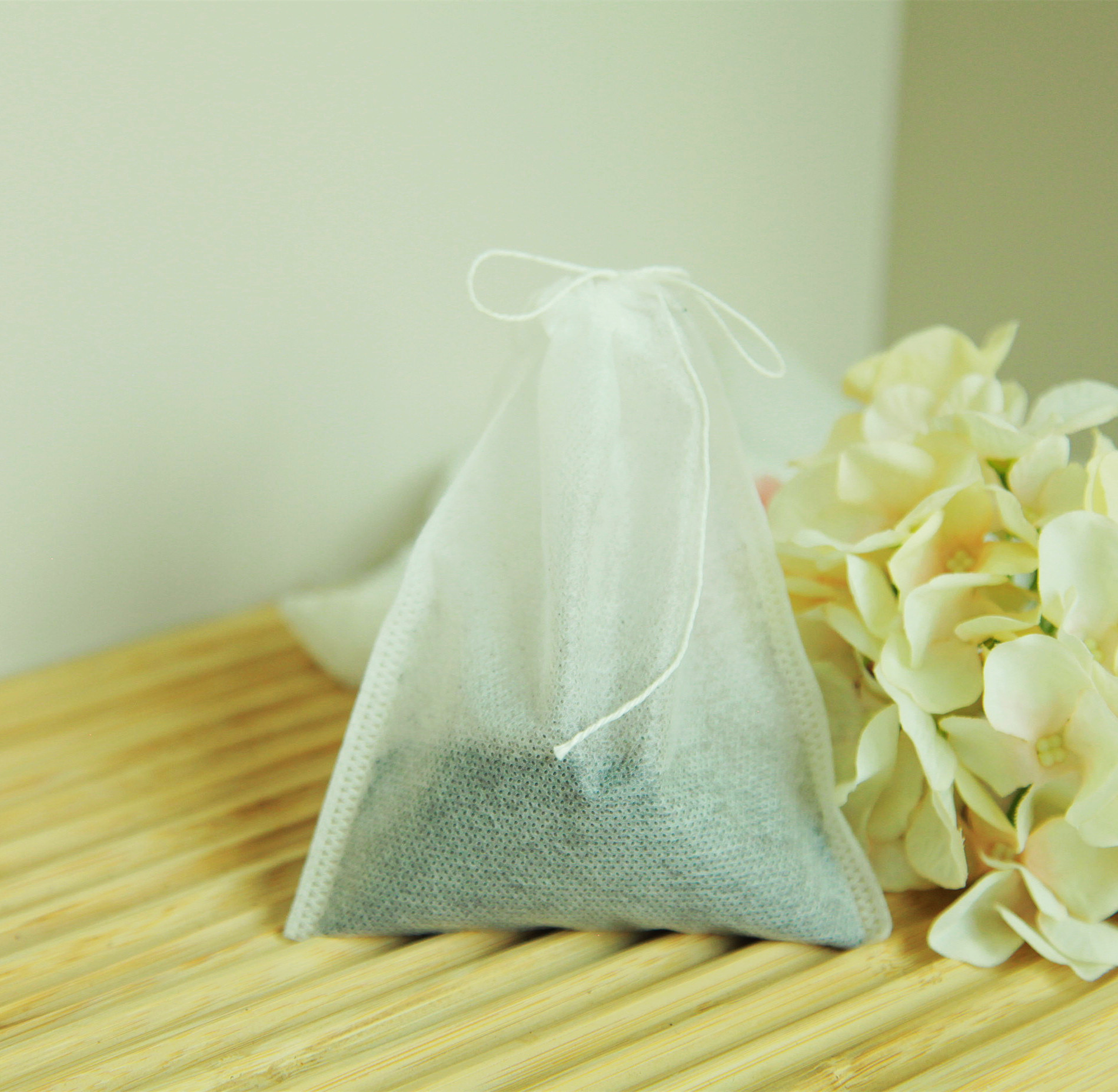 Method of making cold extracted coffeeMethod of making cold extracted coffee